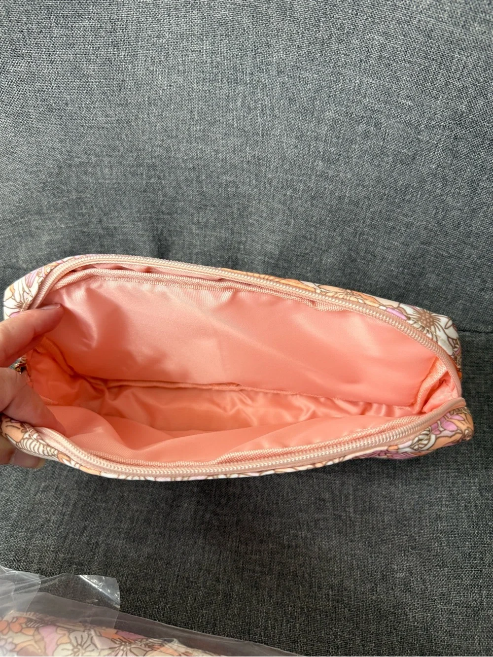 NEW Pink Lily floral travel packing cubes / makeup bags